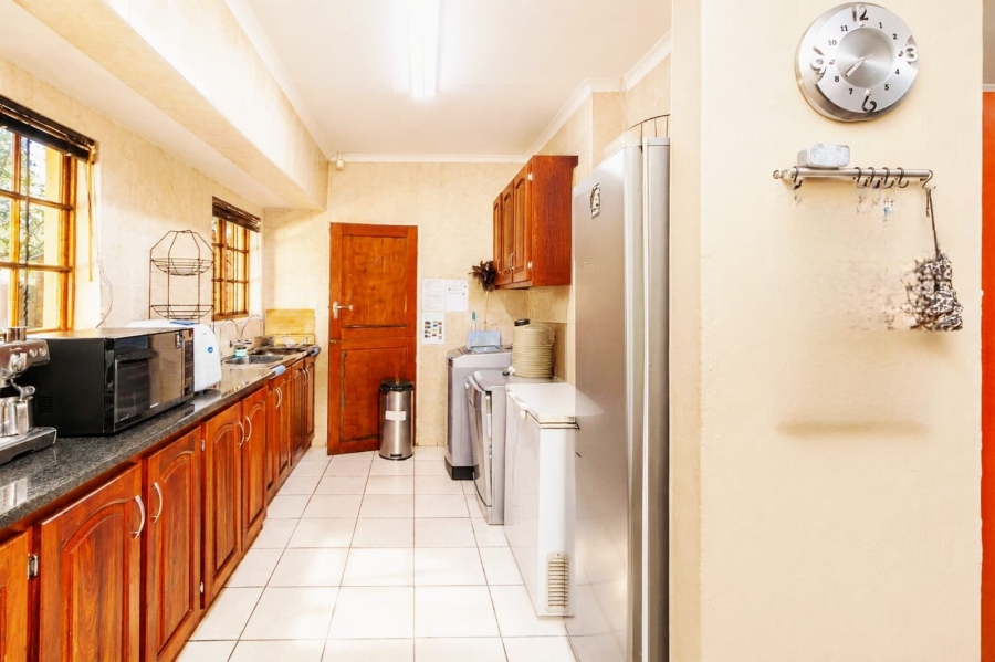 4 Bedroom Property for Sale in Safari Gardens North West